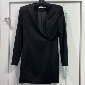 Brand NEW Alice + Olivia Blazer